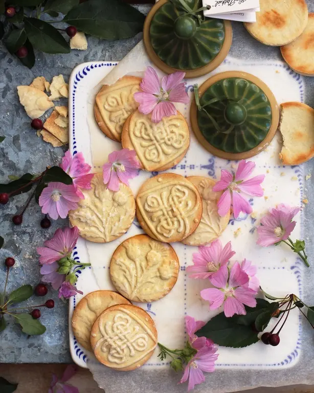 Cookie Stamp - Allium Image 2